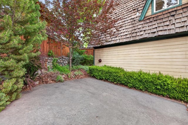 454 Peninsula Drive A - B, Westwood, CA 96137 — photo 8 of 71