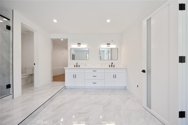 16417 Knollwood Drive, Granada Hills, CA 91344 — photo 22 of 64