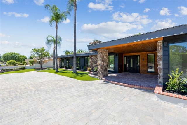 16417 Knollwood Drive, Granada Hills, CA 91344 — photo 4 of 64