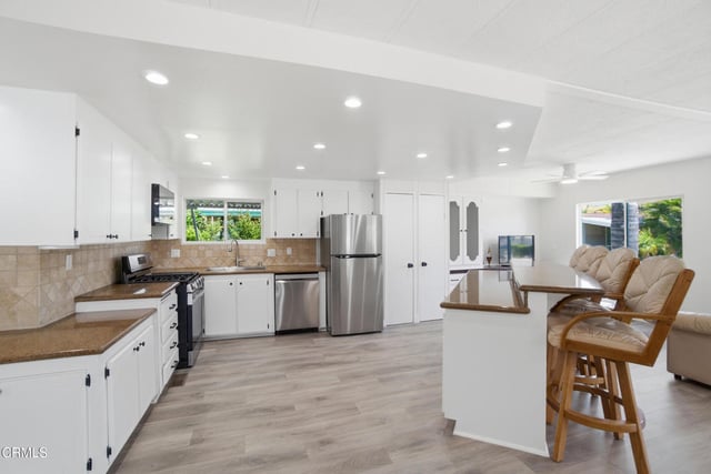 15750 Arroyo Drive 121, Moorpark, CA 93021 — photo 12 of 39