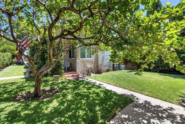 10322 Rincon Avenue, Pacoima, CA 91331 — photo 12 of 33