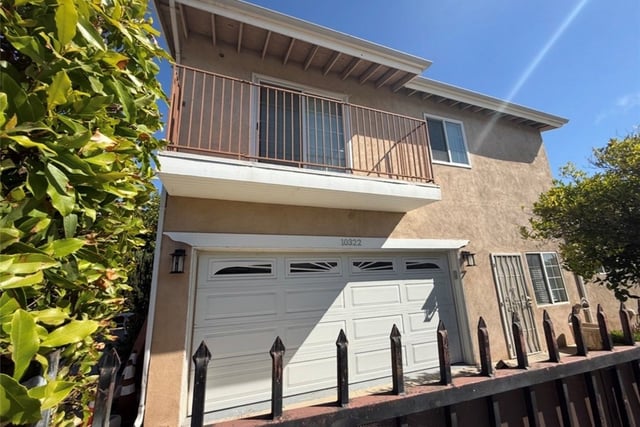 10322 Rincon Avenue, Pacoima, CA 91331 — photo 3 of 33