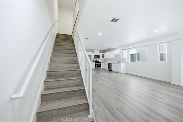 6919 S Menlo, Los Angeles, CA 90044 — photo 16 of 25