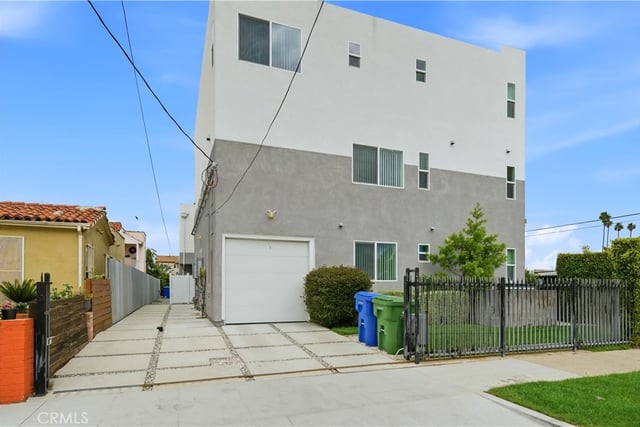 6919 S Menlo, Los Angeles, CA 90044 — photo 25 of 25