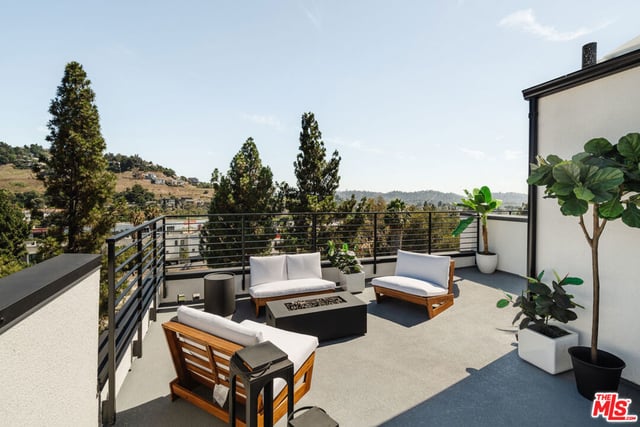 3844 N Emery Way, Los Angeles, CA 90065 — photo 9 of 62