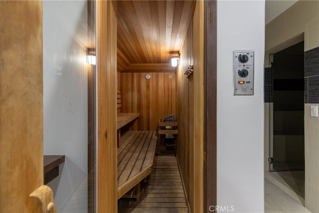 7250 Franklin Avenue 1008, Los Angeles, CA 90046 — photo 27 of 35