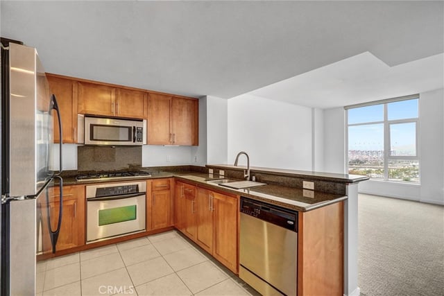 411 W Seaside Way 1804, Long Beach, CA 90802 — photo 11 of 49