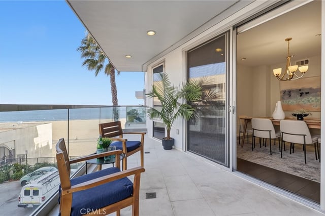 23 4th Place 6, Long Beach, CA 90802 — photo 14 of 70