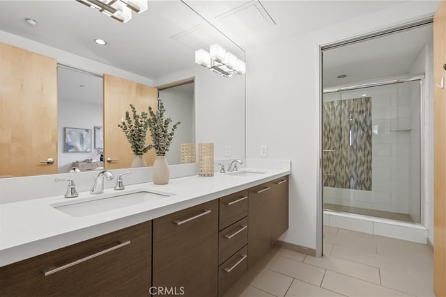 23 4th Place 6, Long Beach, CA 90802 — photo 41 of 70
