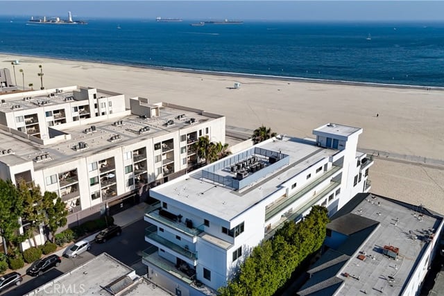 23 4th Place 6, Long Beach, CA 90802 — photo 59 of 70