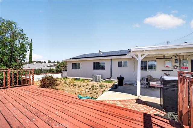 19820 Merryhill, Canyon Country, CA 91351 — photo 13 of 13