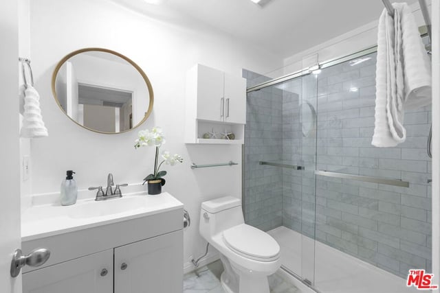 532 N Rossmore Avenue 203, Los Angeles, CA 90004 — photo 11 of 33