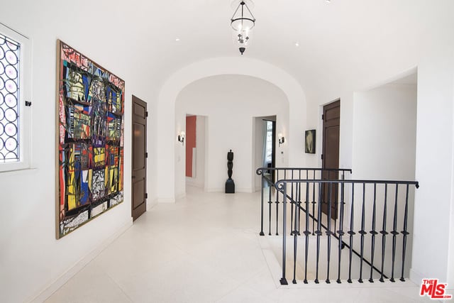 1270 Shadow Hill Way, Beverly Hills, CA 90210 — photo 44 of 74