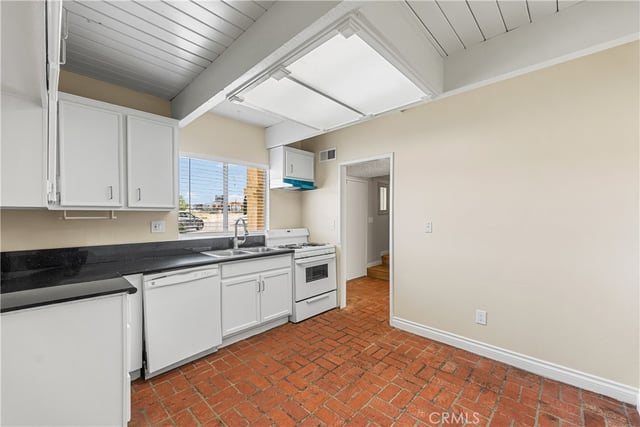 43629 Stanridge Avenue, Lancaster, CA 93535 — photo 19 of 54