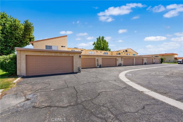 43629 Stanridge Avenue, Lancaster, CA 93535 — photo 44 of 54