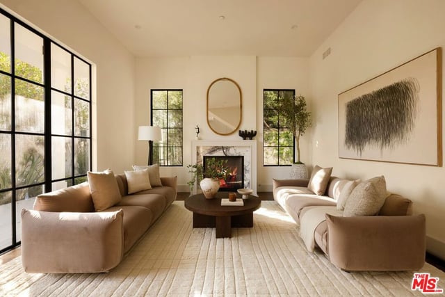 1459 Via Cresta, Pacific Palisades, CA 90272 — photo 4 of 31