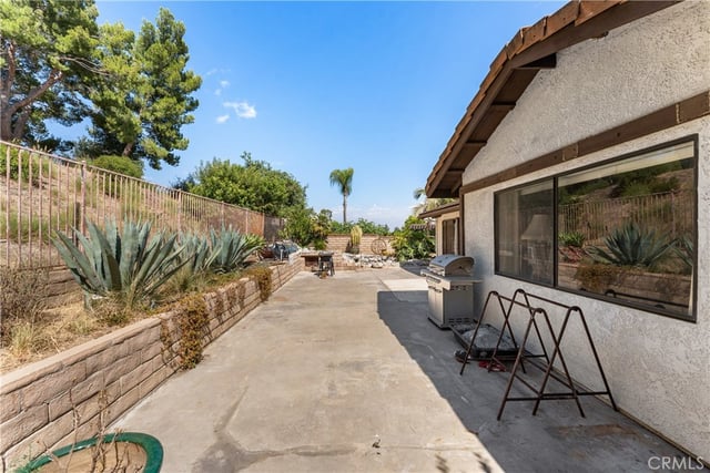 16035 Circle Diamond Road, Sylmar, CA 91342 — photo 36 of 51