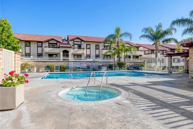 18053 Sundowner Way 626, Canyon Country, CA 91387 — photo 35 of 40