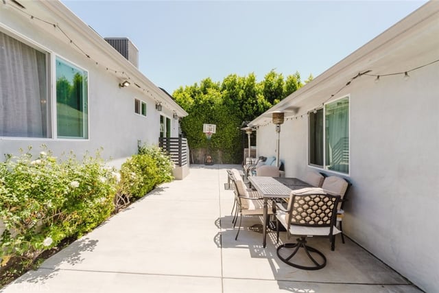 14232 Hart, Van Nuys, CA 91405 — photo 70 of 72