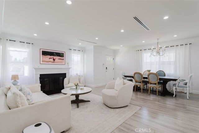 14232 Hart, Van Nuys, CA 91405 — photo 9 of 72