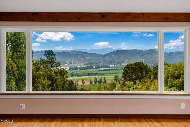 569 Valley Vista Drive, Camarillo, CA 93010 — photo 14 of 67