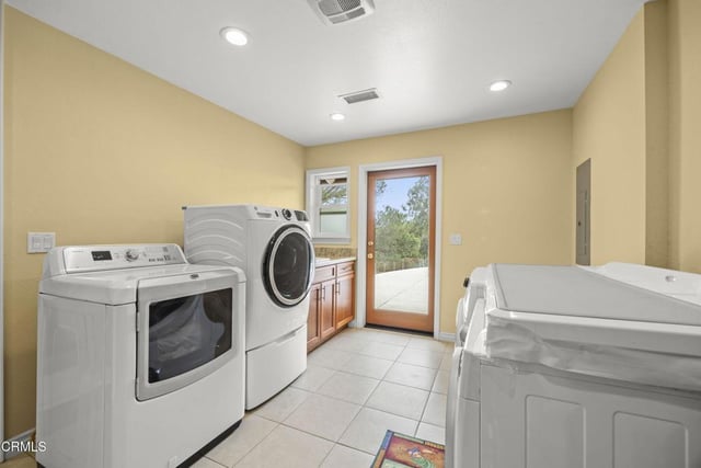 569 Valley Vista Drive, Camarillo, CA 93010 — photo 39 of 67