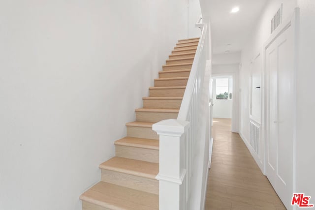 11222 W Lyon Lane 10, North Hollywood, CA 91606 — photo 17 of 28