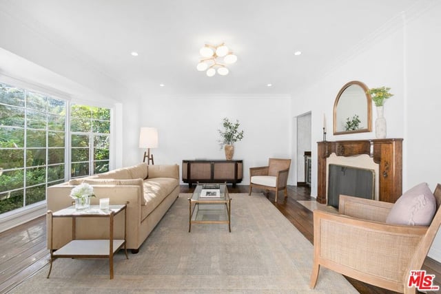 201 S Bristol Avenue, Los Angeles, CA 90049 — photo 6 of 28