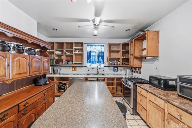 1545 Cambria, Los Angeles, CA 90017 — photo 11 of 45