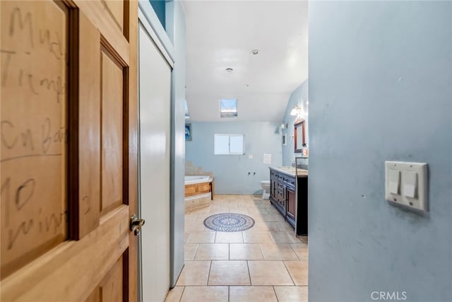 1545 Cambria, Los Angeles, CA 90017 — photo 27 of 45