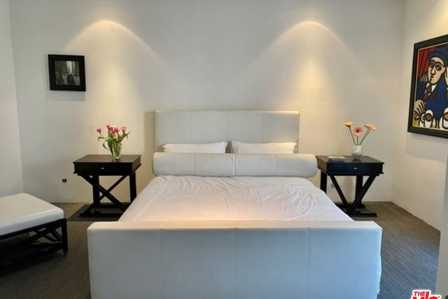 9033 Vista Grande Street 1, West Hollywood, CA 90069 — photo 13 of 44