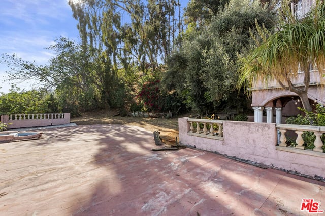 1830 N Sierra Bonita Avenue, Los Angeles, CA 90046 — photo 22 of 73