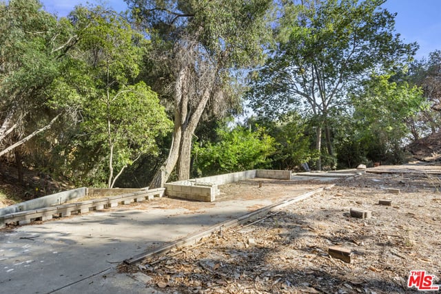 1830 N Sierra Bonita Avenue, Los Angeles, CA 90046 — photo 34 of 73