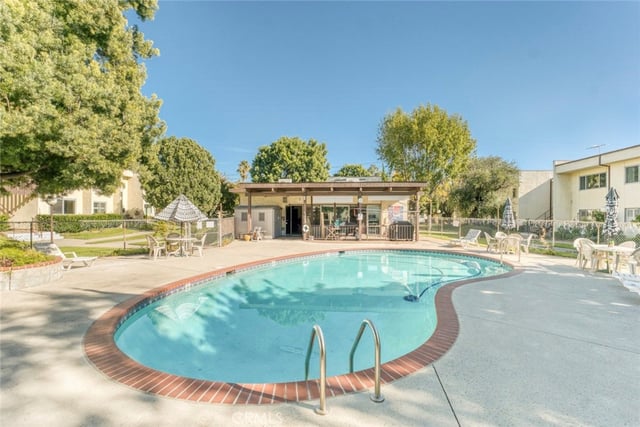 11813 Runnymede Street 43, North Hollywood, CA 91605 — photo 10 of 25