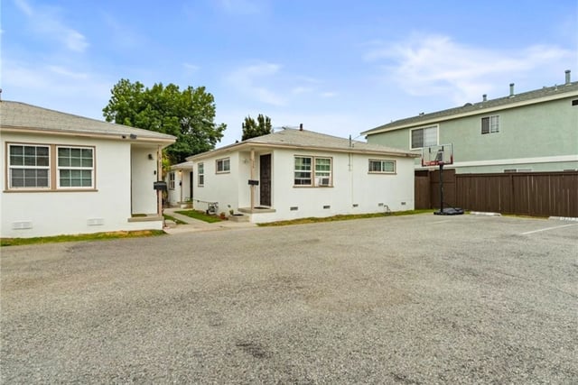 1541 W 224th Street, Torrance, CA 90501 — photo 9 of 19