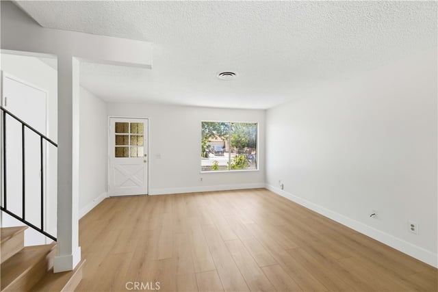 37642 Cluny, Palmdale, CA 93550 — photo 5 of 31
