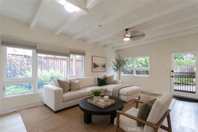 371 Manila, Long Beach, CA 90814 — photo 8 of 17