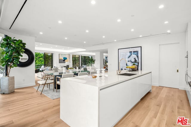 10601 Wilshire Boulevard 504, Los Angeles, CA 90024 — photo 14 of 46