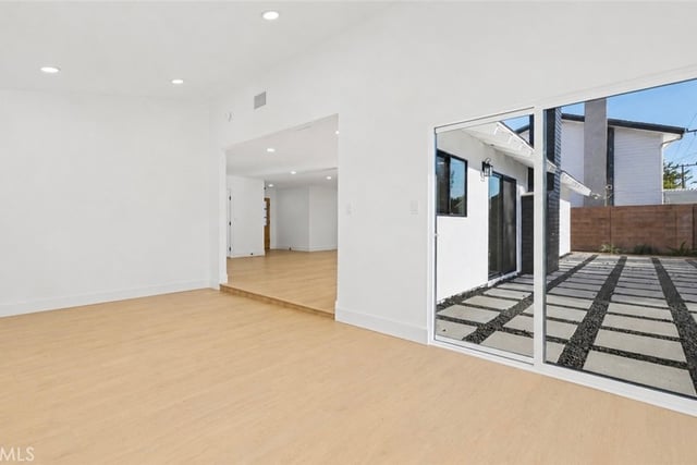 2886 Galena Ave, Simi Valley, CA 93065 — photo 14 of 37