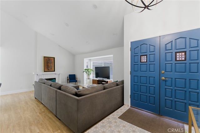 6 Blacksmith Circle, Pomona, CA 91766 — photo 4 of 43