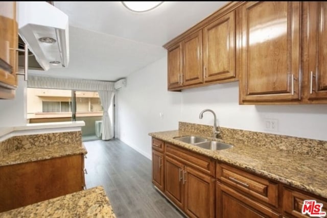 855 Victor Avenue 210, Inglewood, CA 90302 — photo 2 of 15