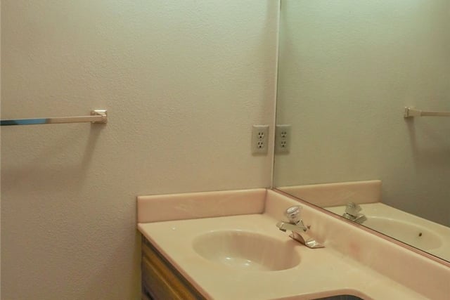 4545 W Avenue L10, Lancaster, CA 93536 — photo 8 of 35