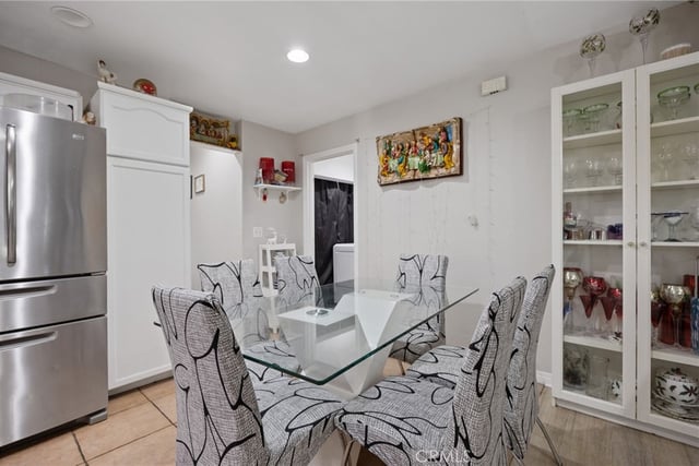 24746 Spruce, Newhall, CA 91321 — photo 33 of 34