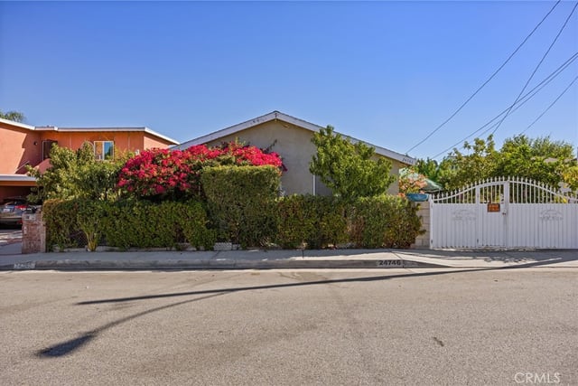 24746 Spruce, Newhall, CA 91321 — photo 34 of 34