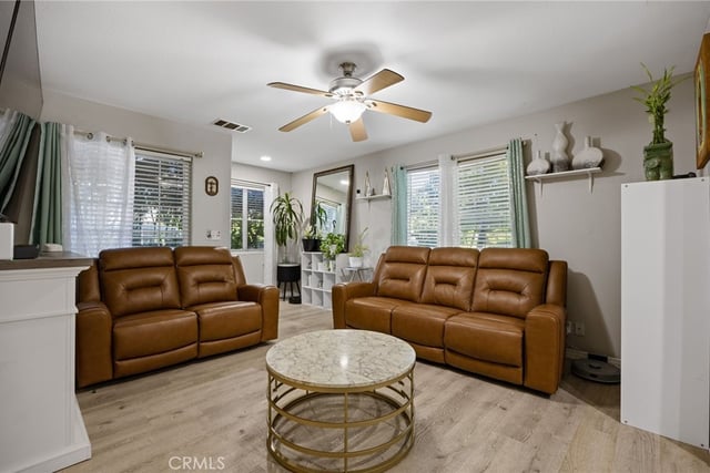 24746 Spruce, Newhall, CA 91321 — photo 9 of 34