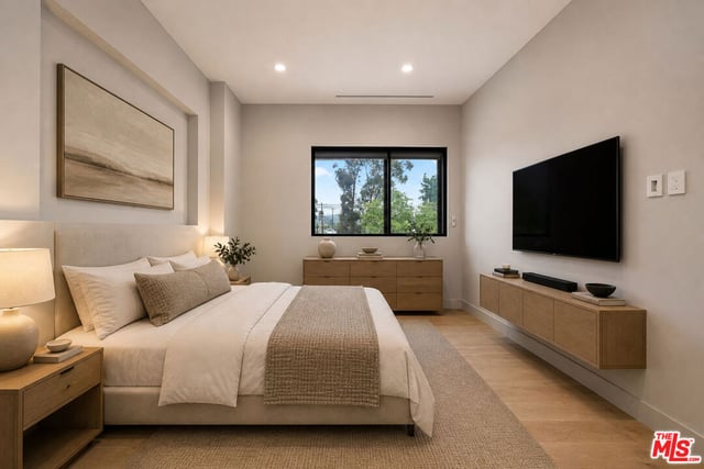 2412 Riverside Drive, Los Angeles, CA 90039 — photo 14 of 24