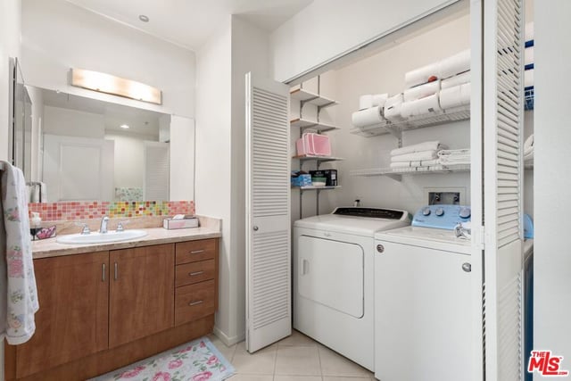 267 S San Pedro Street 623, Los Angeles, CA 90012 — photo 27 of 40