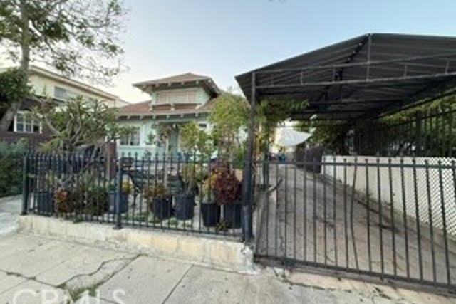 1457 W 25th, Los Angeles, CA 90007 — photo 7 of 7