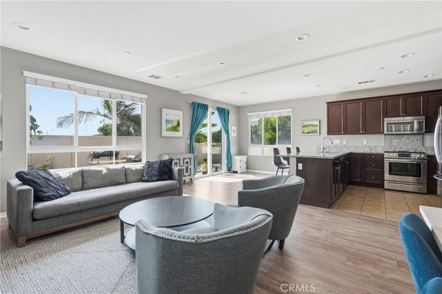12001 Jackson Square Court, Hawthorne, CA 90250 — photo 13 of 40