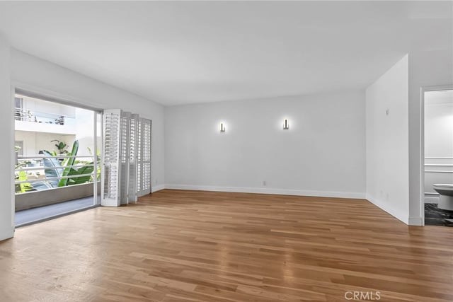1131 Alta Loma 308, West Hollywood, CA 90069 — photo 6 of 29